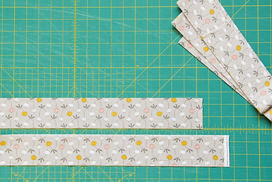 How+to+Make+Quilt+Binding+-+villageboundquilts.com.jpeg