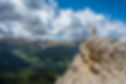 samuel-clara-yUWKDfPLp6w-unsplash_edited.jpg