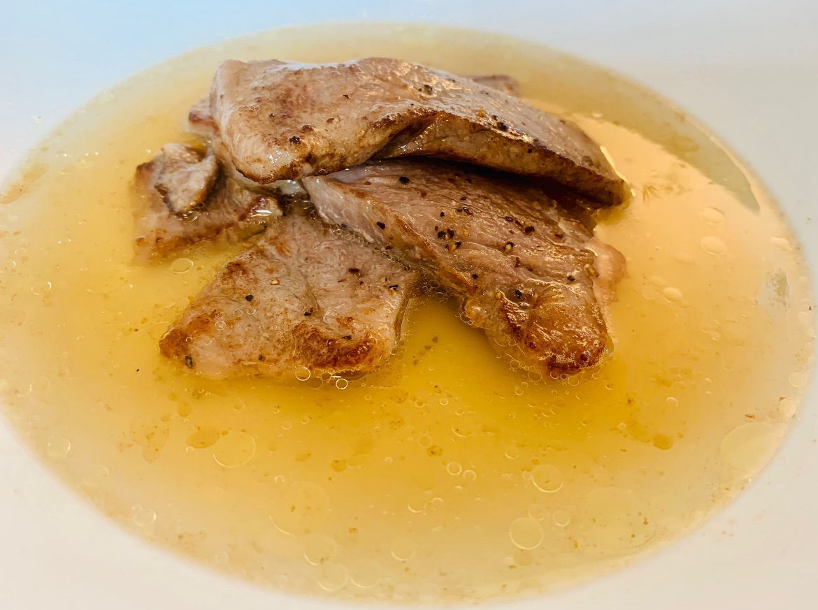 Caldo de Hueso de Res