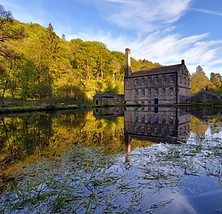 hardcastle-crags-west-yorkshire-880x628.jpeg