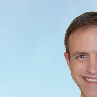 Laurent 2025-2.jpg