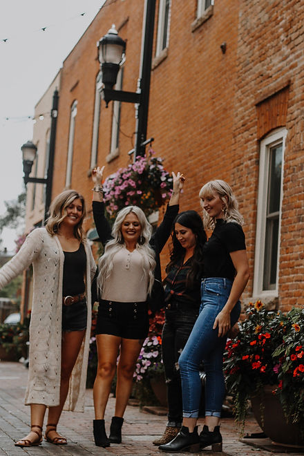 Blondish Beauty Bar