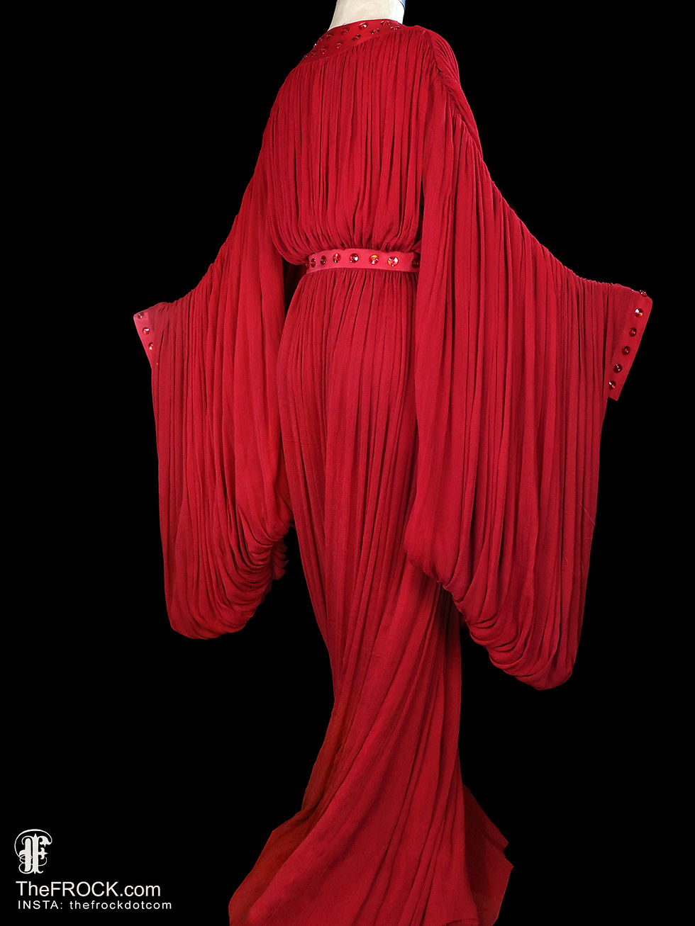 Rear view of vintage French couture kimono-sleeve dressing gown robe or coat from the 1930s or 1940s Art Deco era,  crinkled red silk georgette with glass beaded silk taffeta trims.
