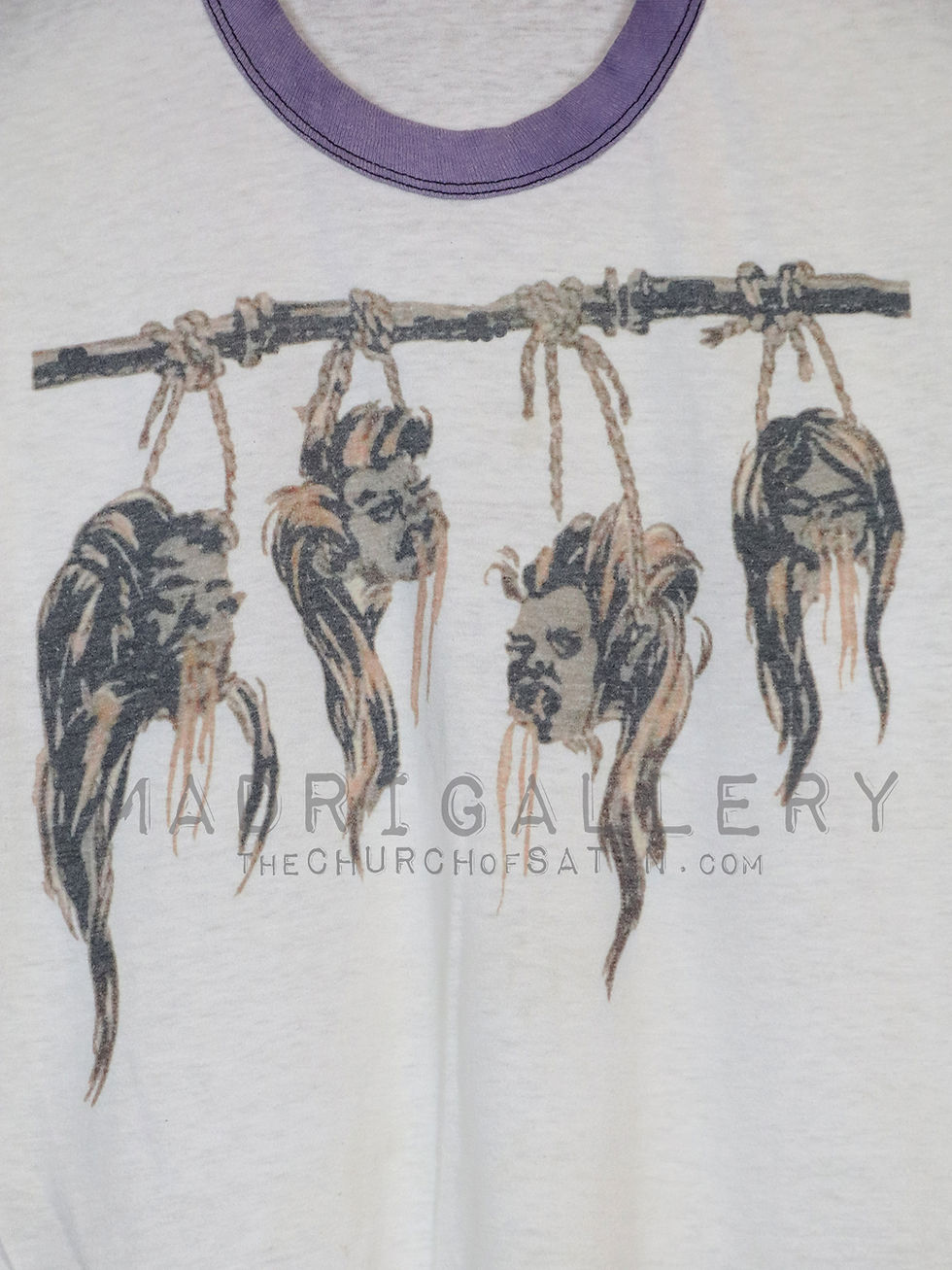 Thumbnail: SHRUNKEN HEADS t-shirt 1970s horror graphic (Trilogy of Terror voodoo zombie)