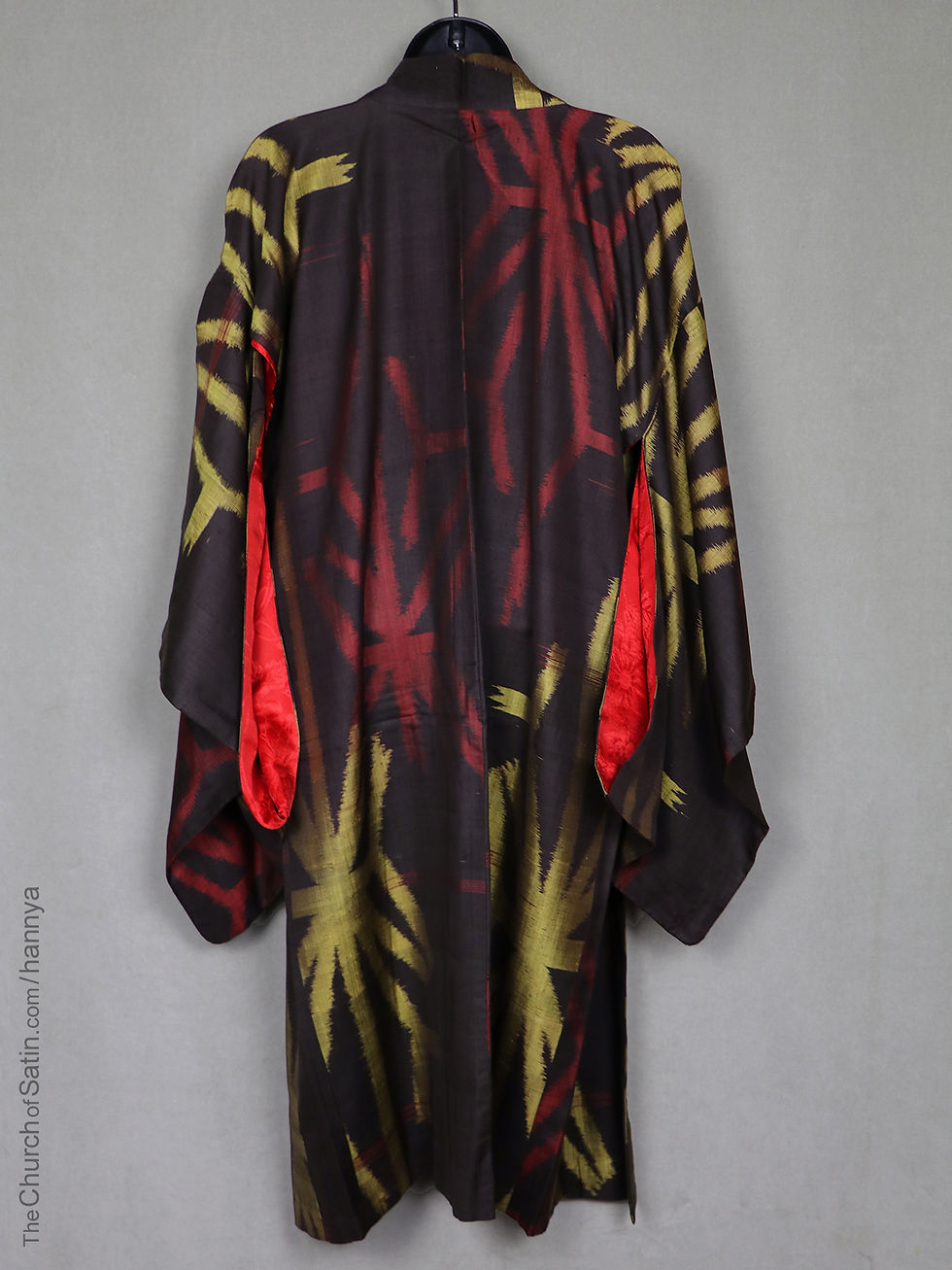Thumbnail: Vintage silk haori kimono jacket robe abstract pattern red black brown green