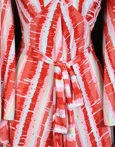 TheFROCK.com, Victor Costa red white maxi, belt, Insert.jpg