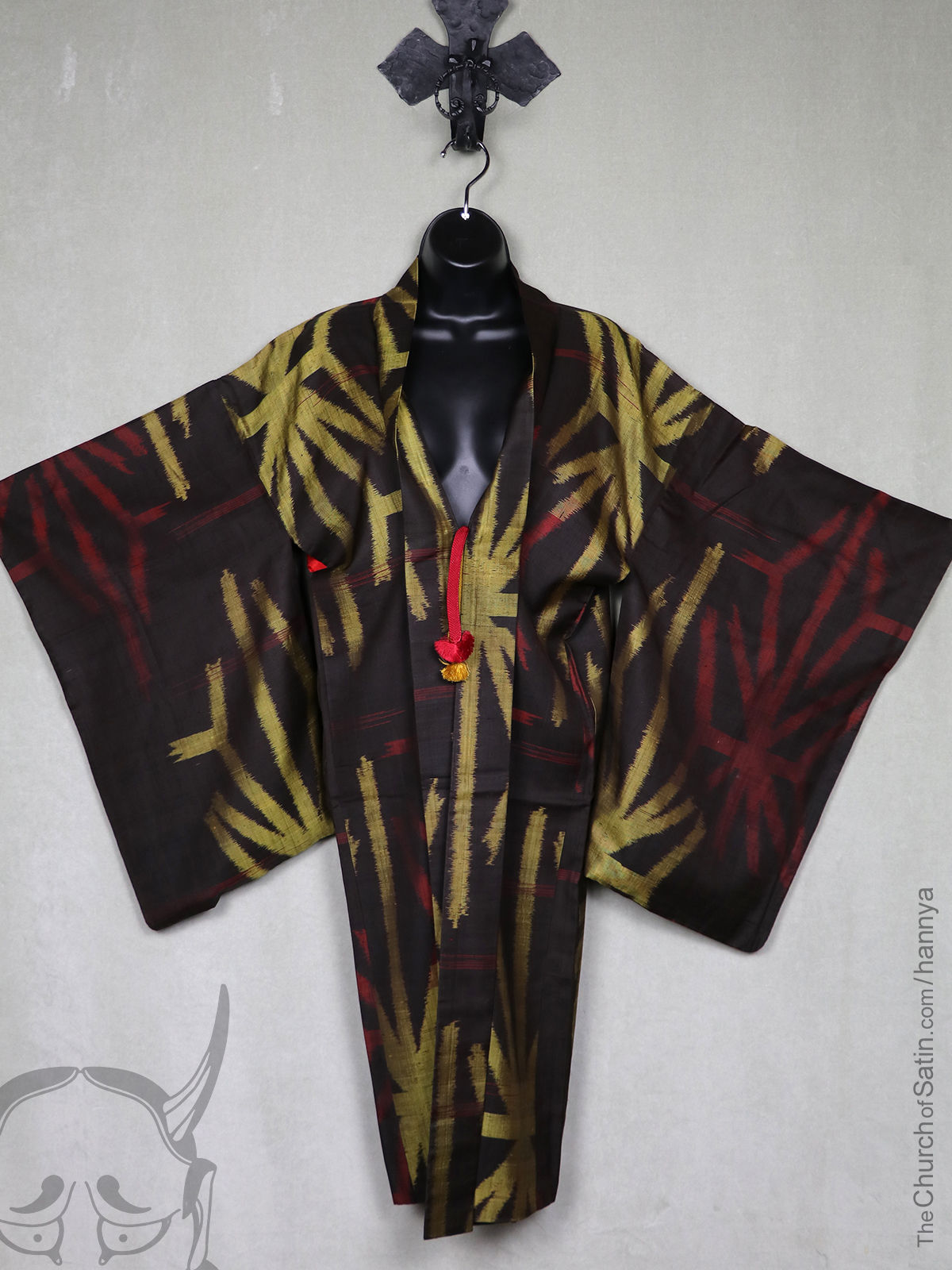 Vintage silk haori kimono jacket robe abstract pattern red black brown green