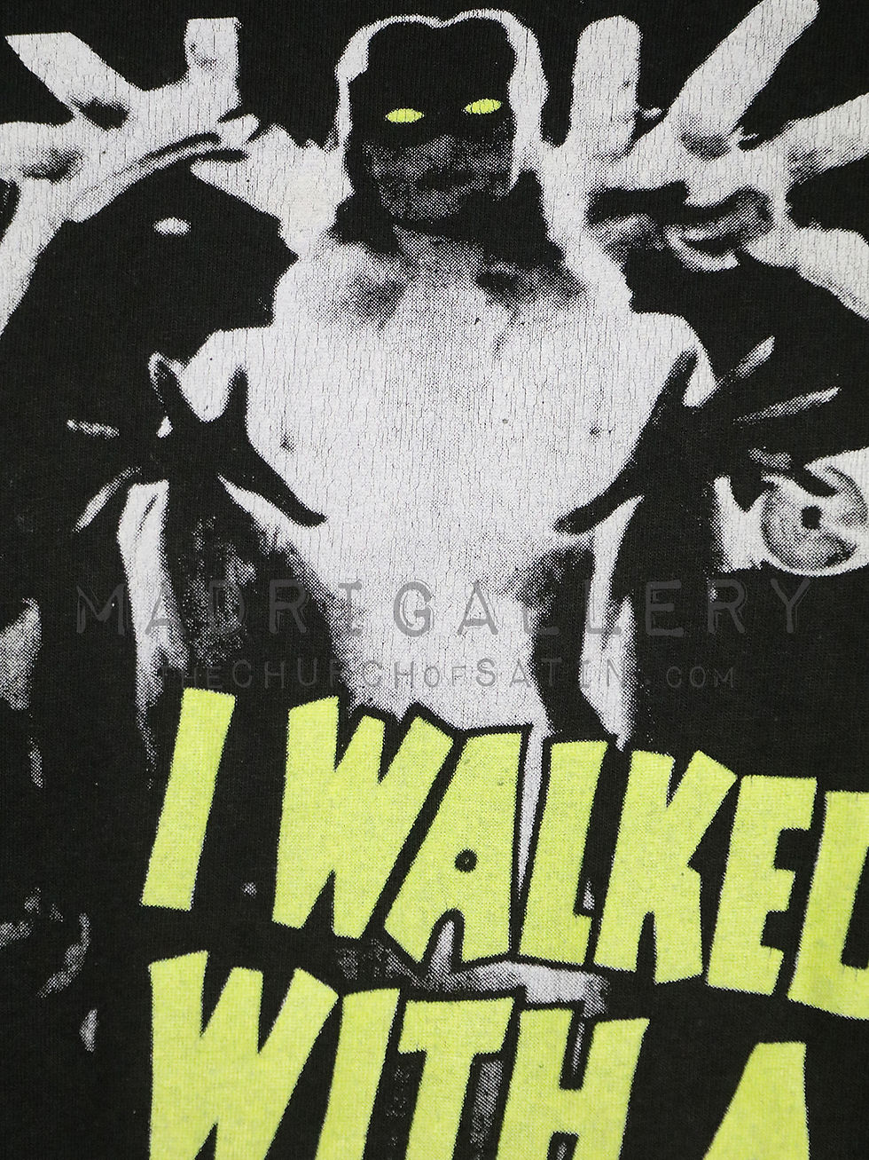 Thumbnail: I WALKED WITH A ZOMBIE horror movie t-shirt (Evil Dead George Romero Bram Stoker