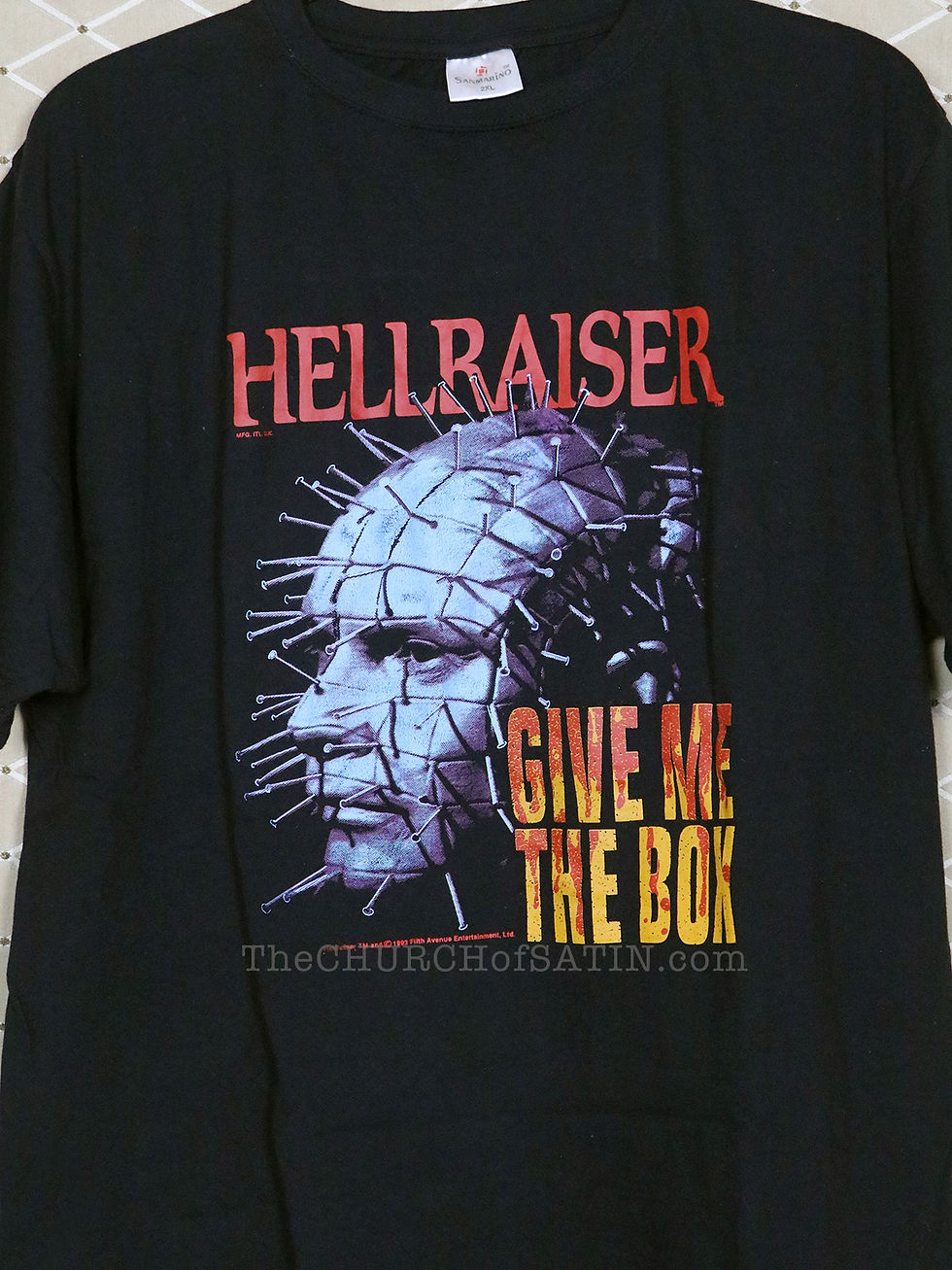 Vintage black HELLRAISER Pinhead "Give Me the Box" horror movie t-shirt.