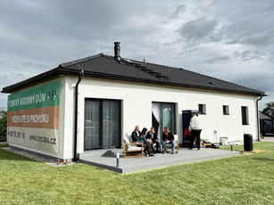 Nový modulární dům ukazuje dostupné a udržitelné bydlení v praxi