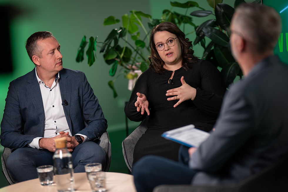 Kateřina Suchanová z advokátní kanceláře EY Law & Tomáš Trtek z EY