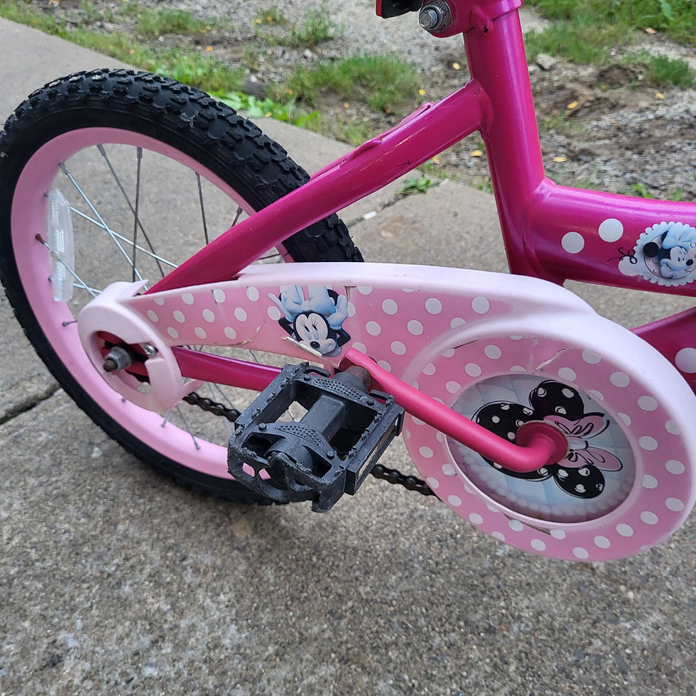 Thumbnail: 16" Huffy Disney Minnie Mouse Bike
