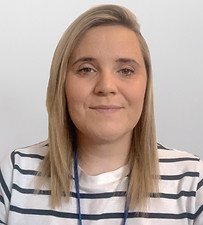 Hayley Hanlon - Head Shot_edited.jpg