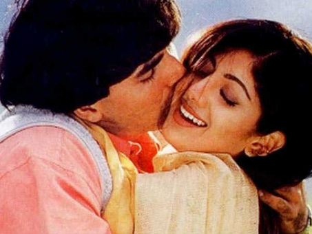 FLASHBACK: ''अक्षय कुमार ने मेरा इस्तेमाल किया और छोड़ दिया, उस धोखे के बाद मैं टूट चुकी थी''