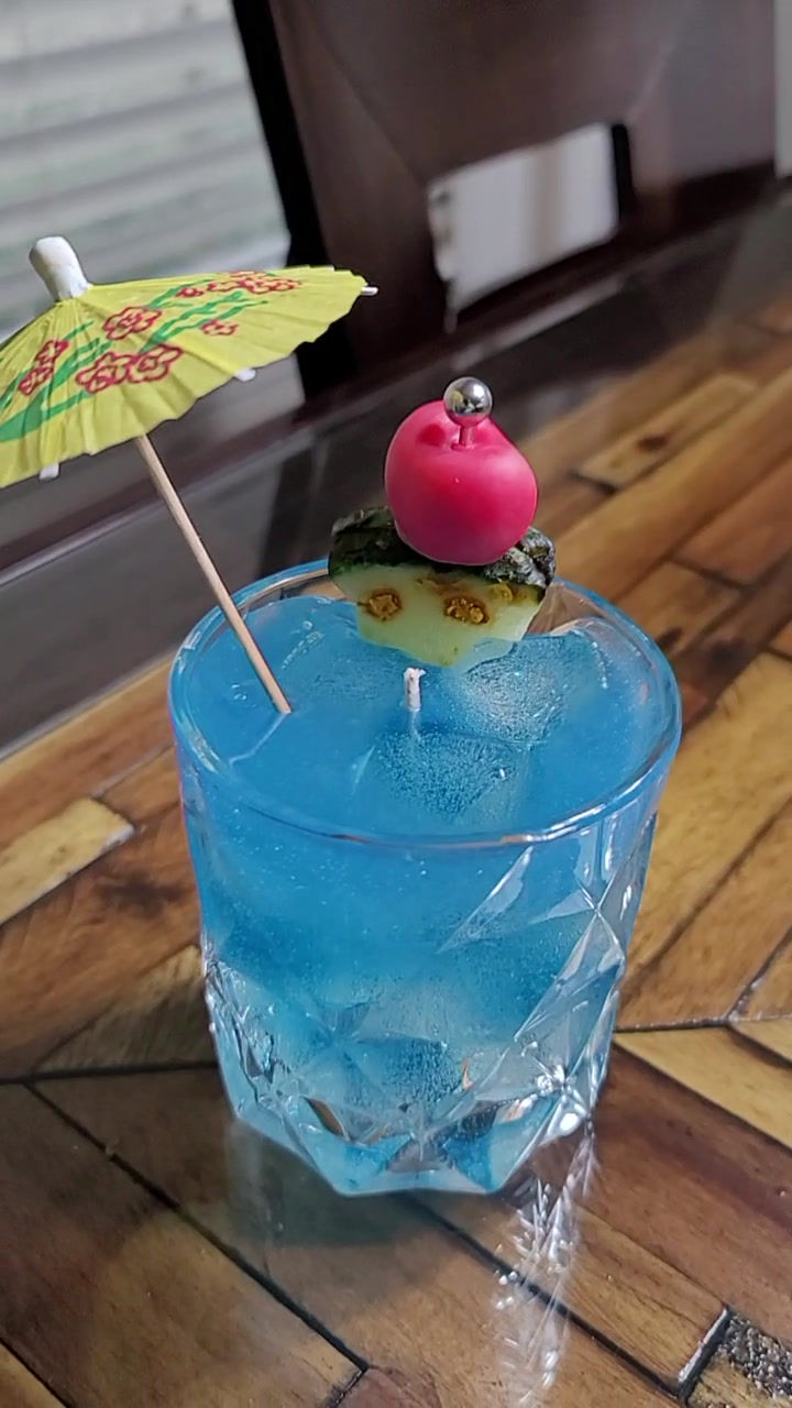 Thumbnail: One More Round!