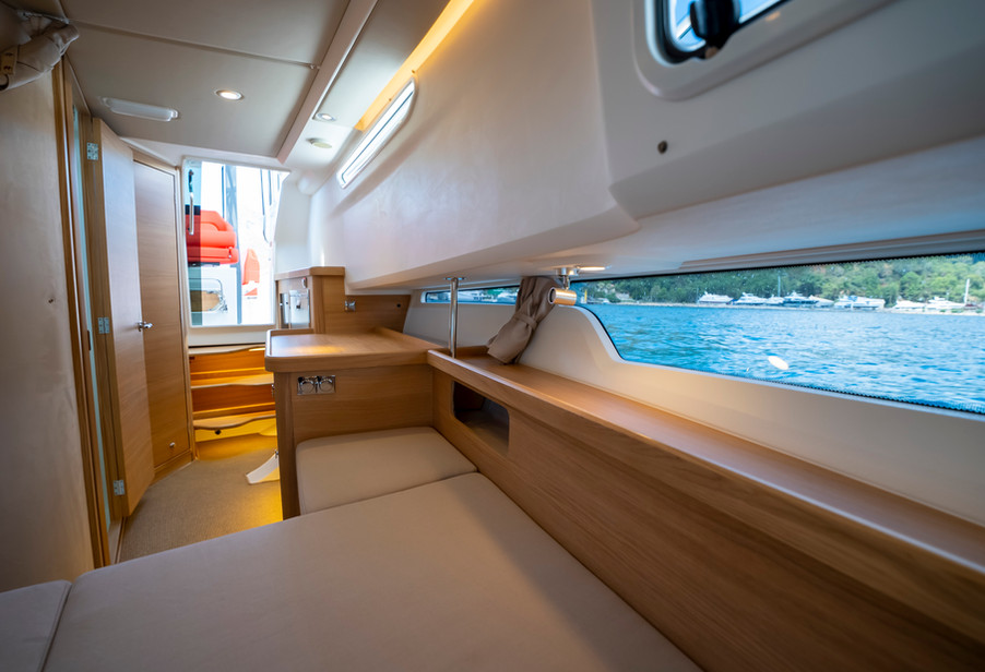 channel.R Nimbus T11