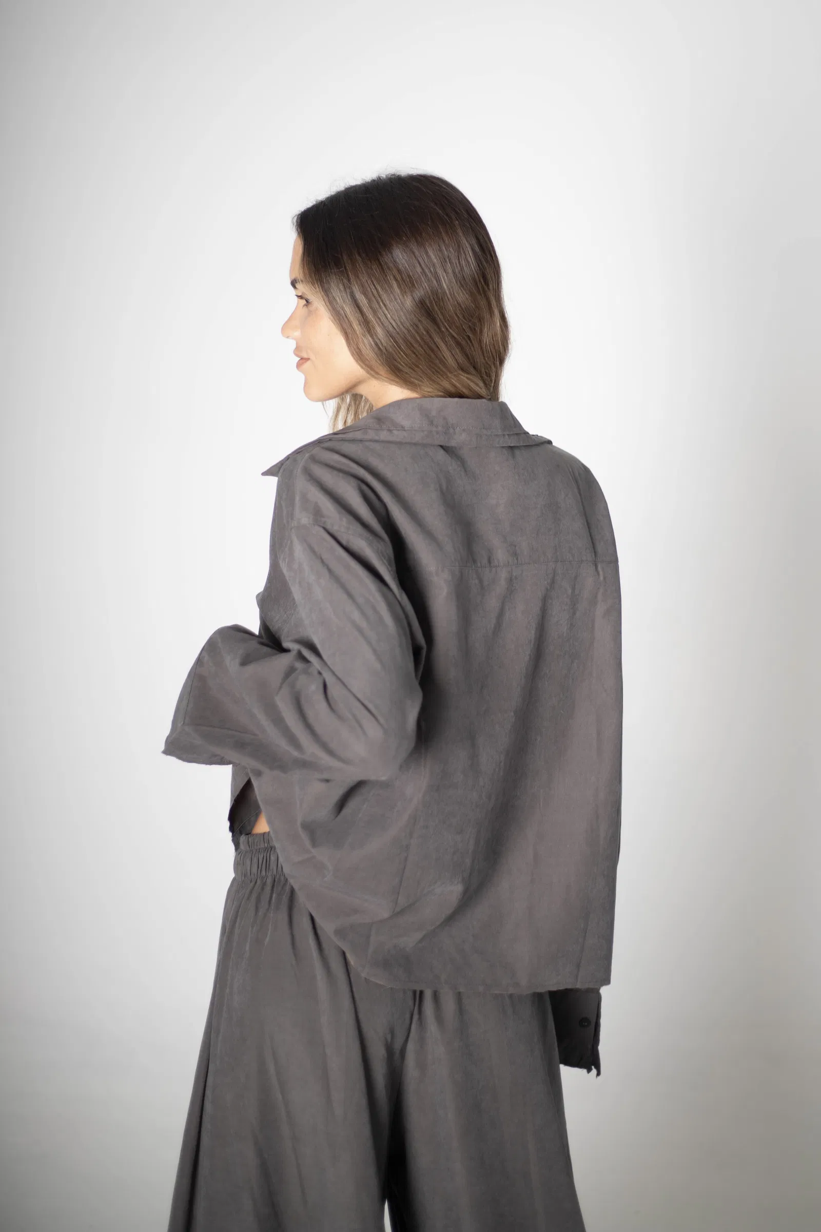 Camisa Fronteras gris talle unico