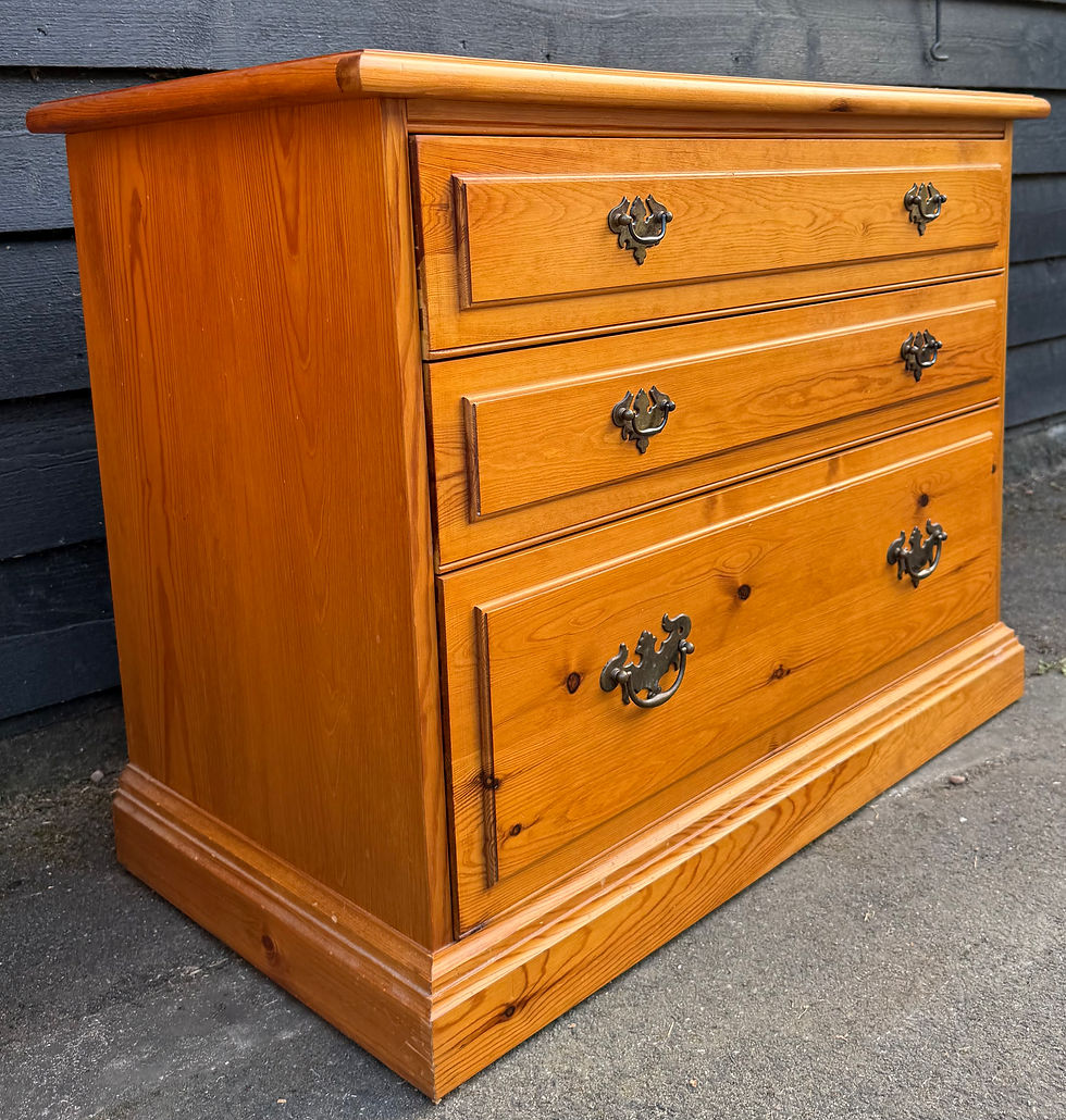 Thumbnail: Younger Furniture Pine Double Wardrobe & Matching Chest Of Drawers Bedroom Set