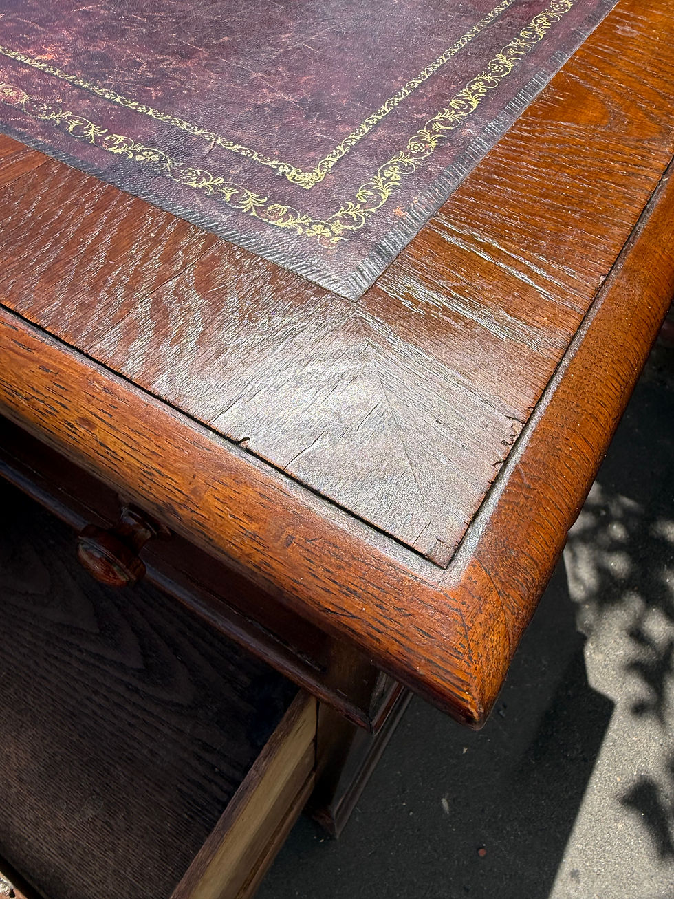 Thumbnail: Victorian Twin Pedestal Writing Desk