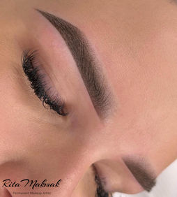 powder eyebrows