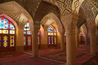 VIRGINIE VERDENAL moto iran solo road trip solo woman