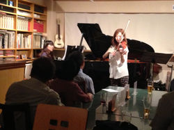 ワンマンライブ