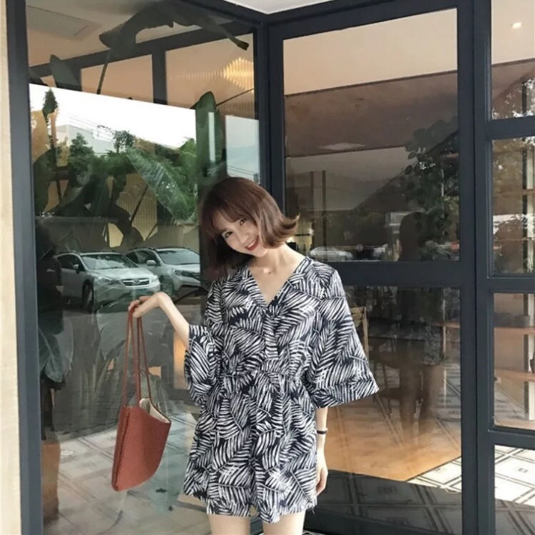 Thumbnail: Korean flowers dress