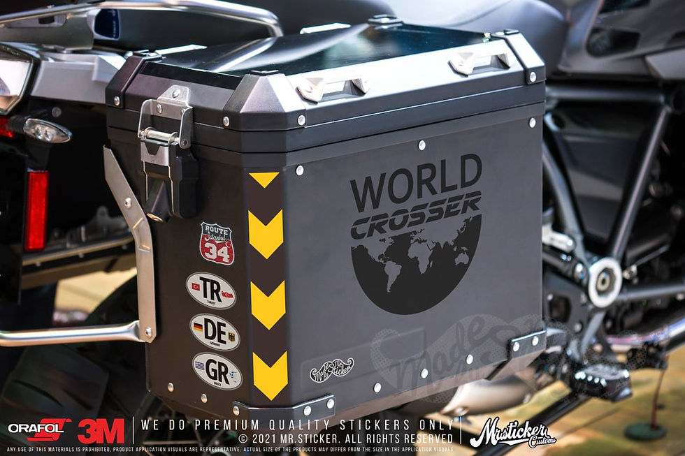 Küçük resim: CSE2 World Crosser (Dunyayi Gezen) Yazili Etiket - Mat Siyah