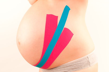 neuer-trend-kinesiotape-in-der-schwanger
