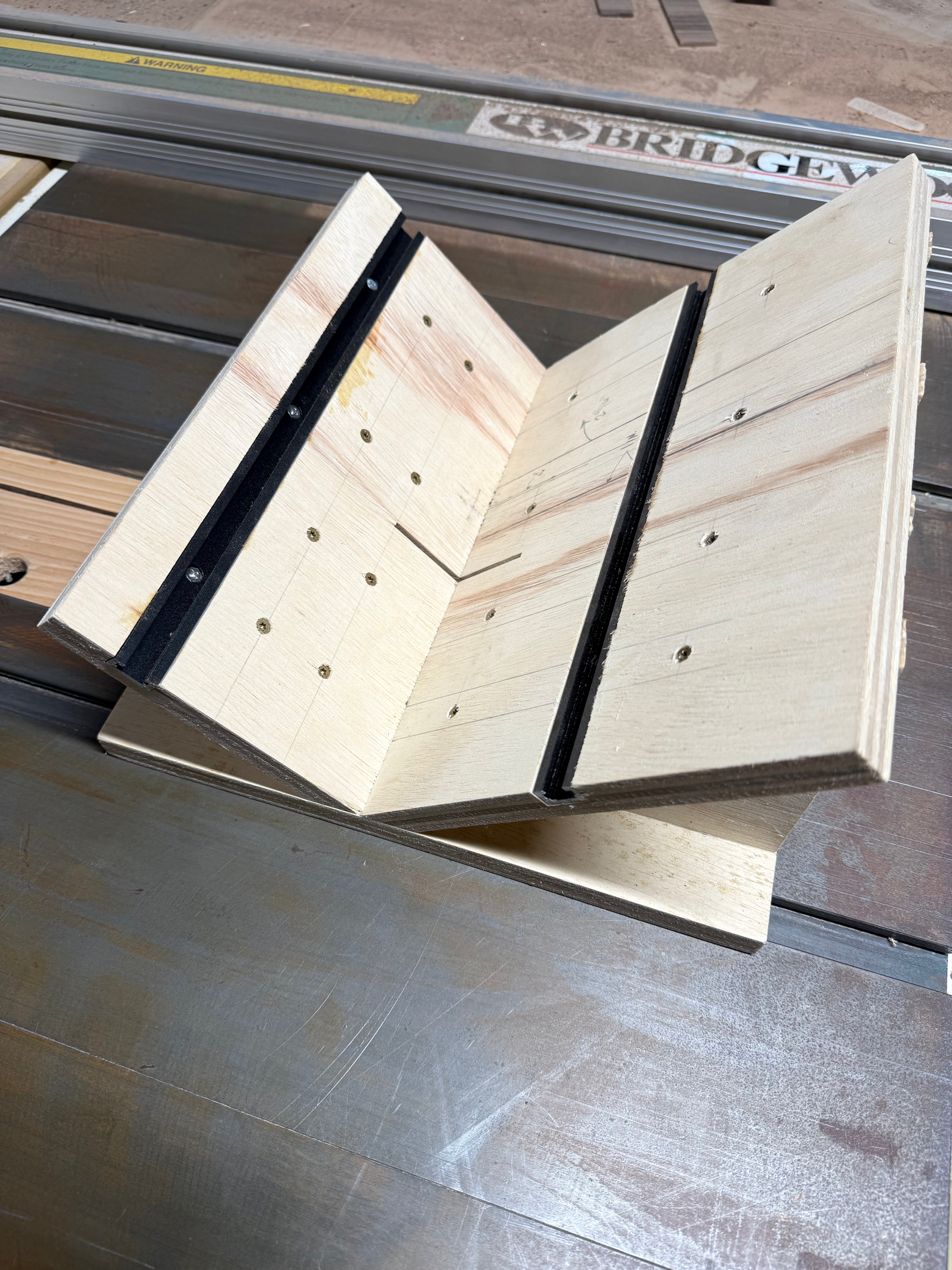 Build Plans: Ultimate Spline Jig