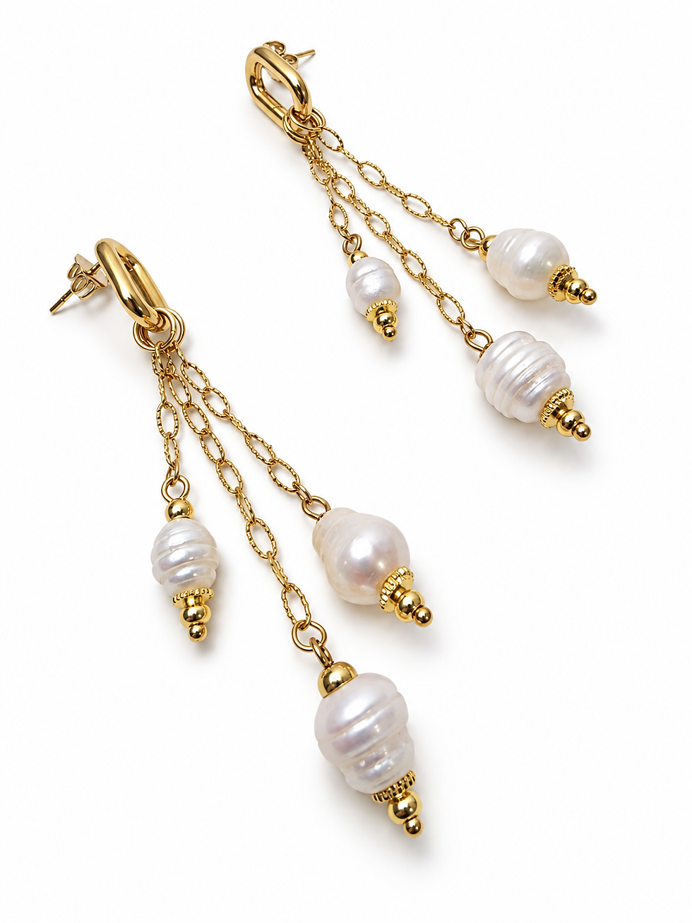 Boucles d'oreilles Octavio dorées avec perles d'eau douce baroques