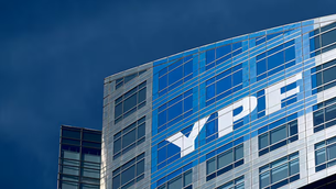 El Gobierno investiga filtraciones en el caso YPF y confirma mĂĄs de 60 despidos en la ProcuraciĂłn del Tesoro