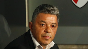 ⚽ Marcelo Gallardo suspendió la conferencia y volvió a irse sin hablar