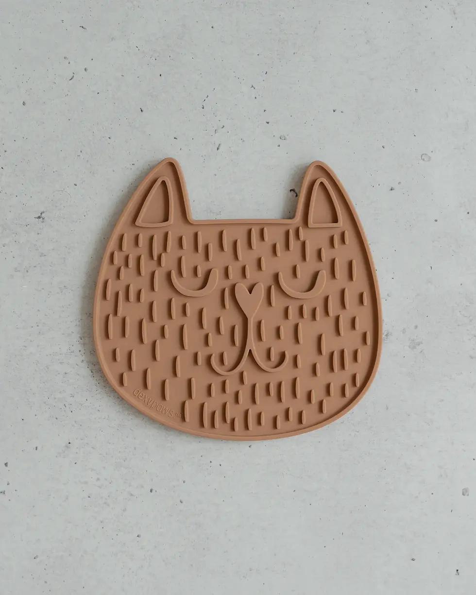 Kitty Kisses Enrichment Lick Mat