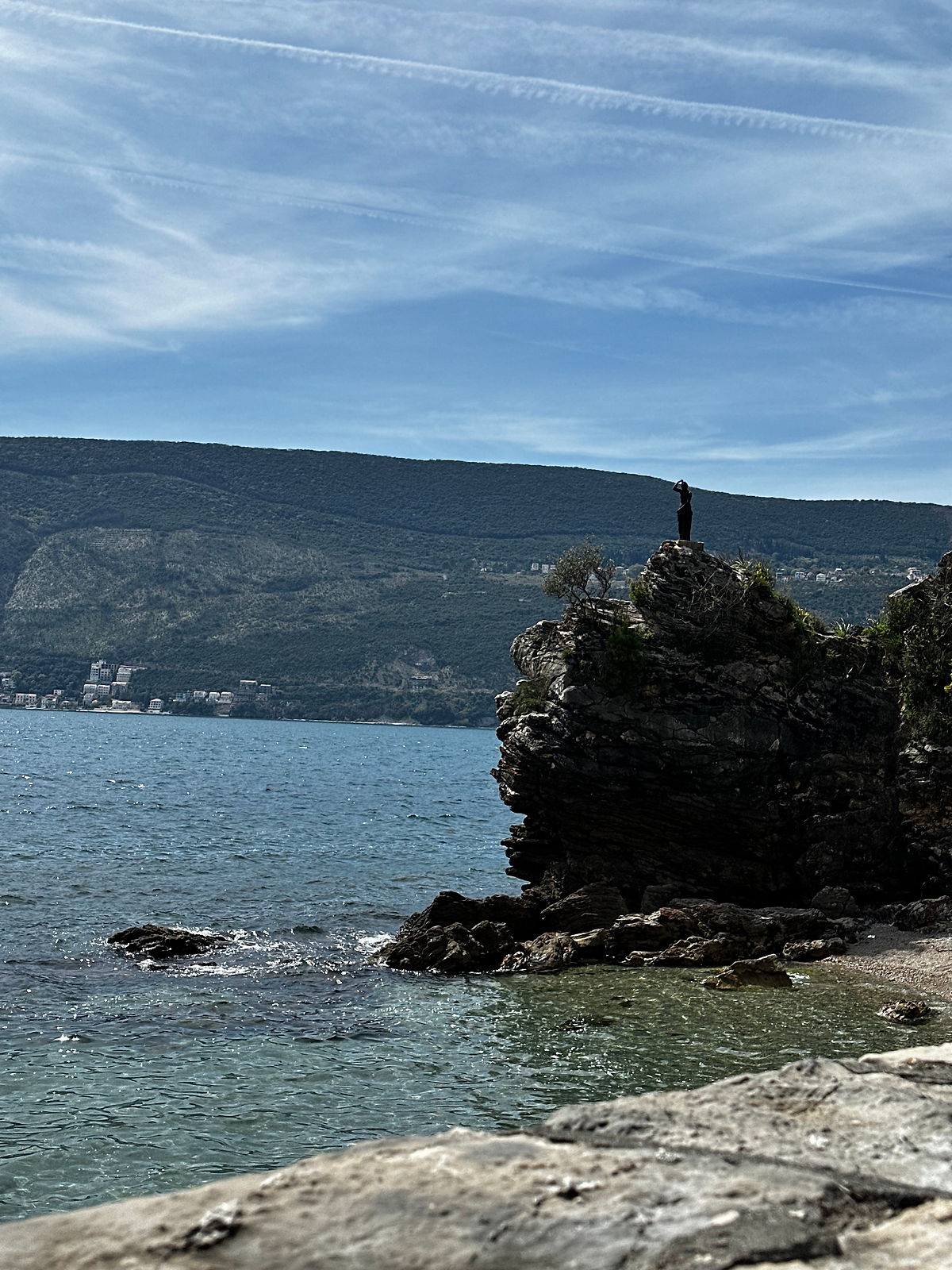herceg novi statue