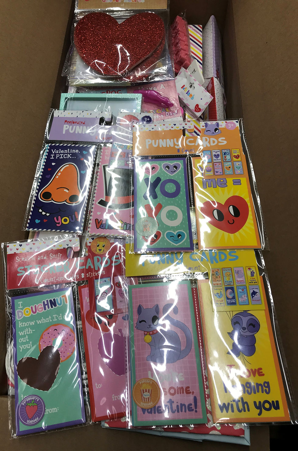 Thumbnail: Case Lot Of Valentines Merchandise - 98 Units - Shelf Pull Condition