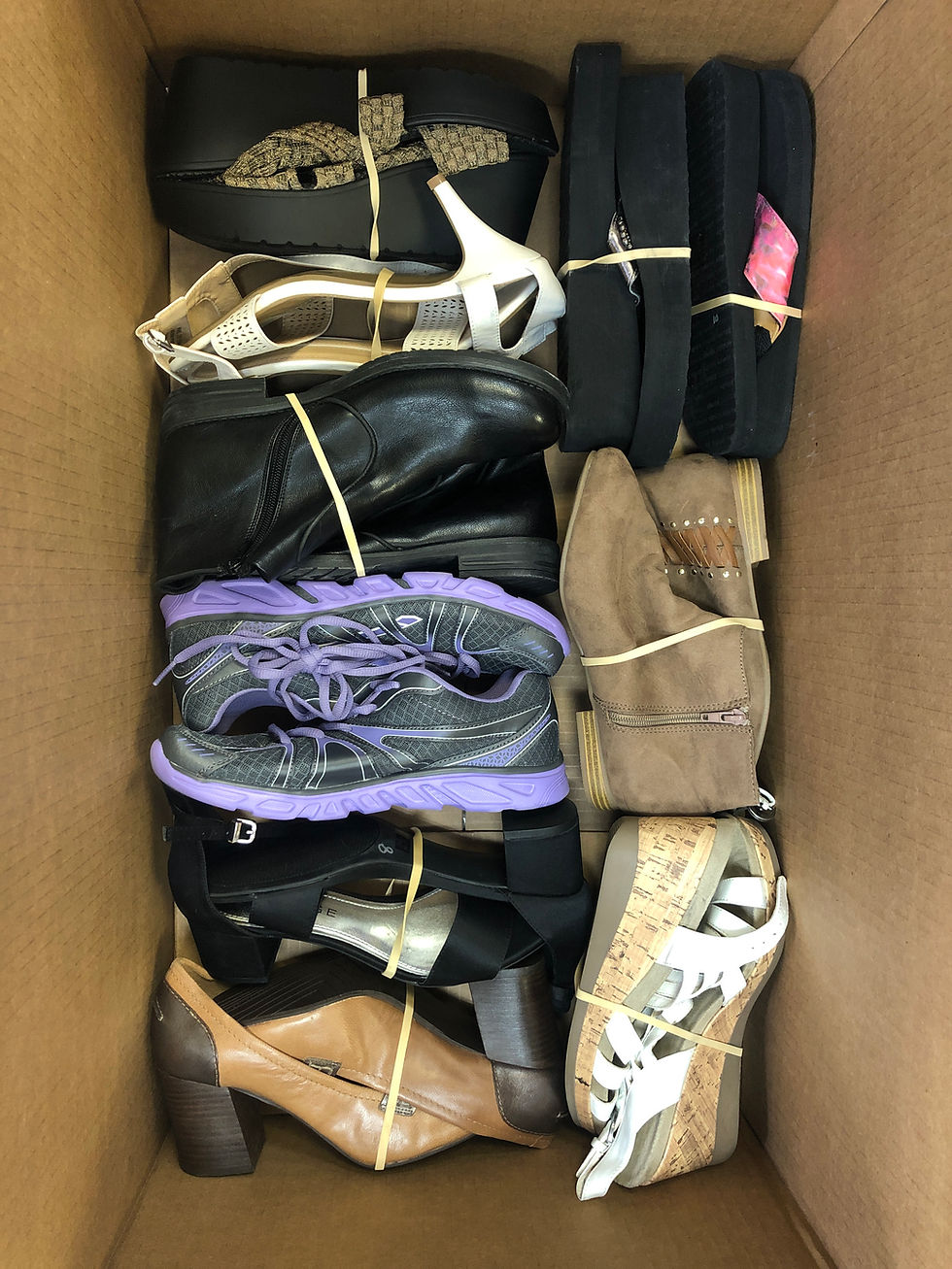 Thumbnail: Department Store Assorted Ladies Shoes - Lots of Great Name Brands!