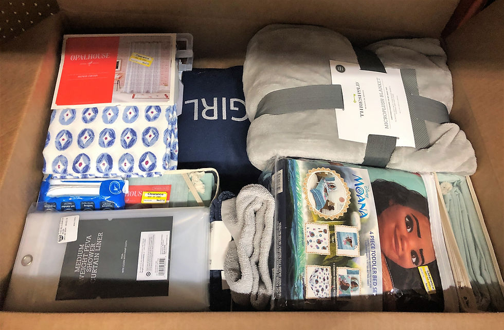 Thumbnail: TGT Bedding Pallet - Manifested - $1,996 Original Retail