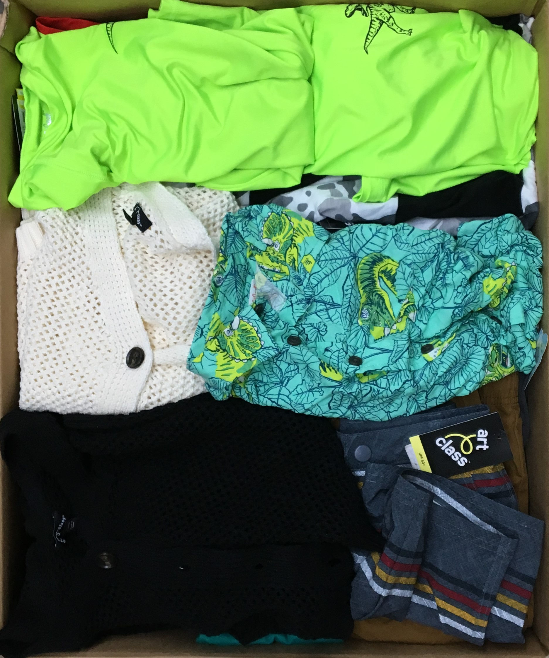Case Lot of Kid's Clothing - 66 Units - Shelf Pull Condition - Manifested