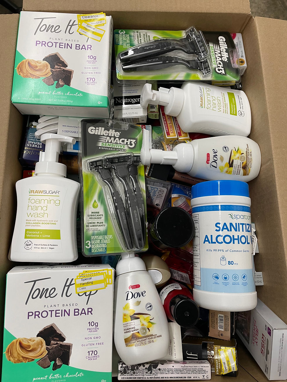 Thumbnail: Case Lot of Health & Beauty Items - 118 Units - Manifested - Shelf Pulls