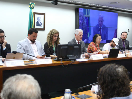 Atingidos cobram voz e reparação