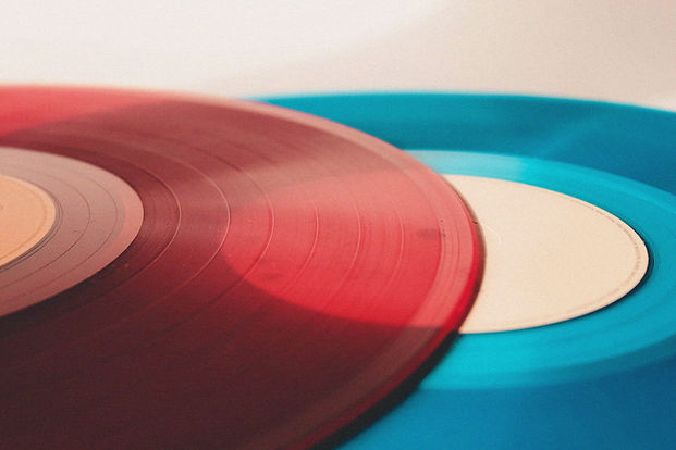 Bunte Vinyl-Schallplatten