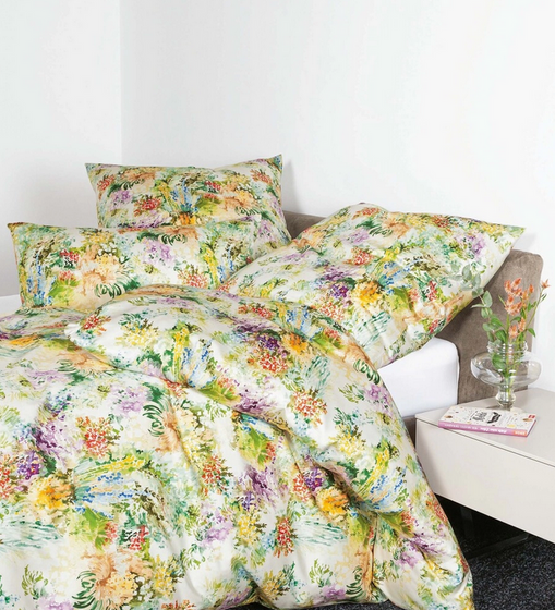 Bettwäsche, hochwertige Bettwäsche, massgeschneiderte Bettwäsche, Qualitätsbettwäsche, Wäsche, Schlafzimmer, Bett, Masstextilien