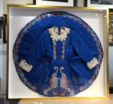 Shadow box, stitch mounting