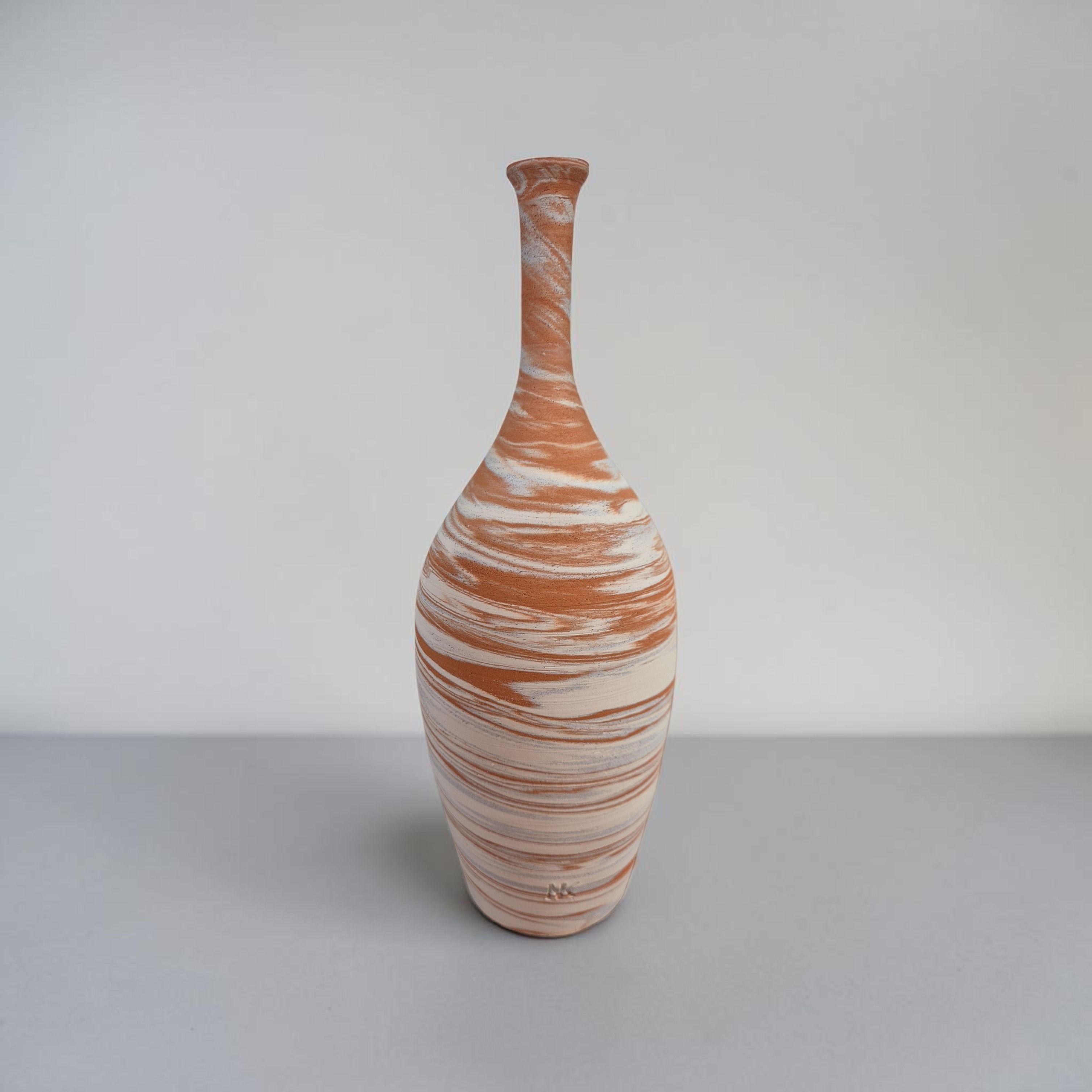 Crater series C1500-4 Marble Vase h30