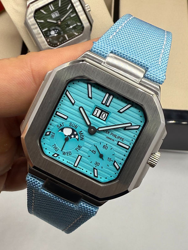 Patek Philippe Cubitus Fases da Lua 42mm - TIFFANY