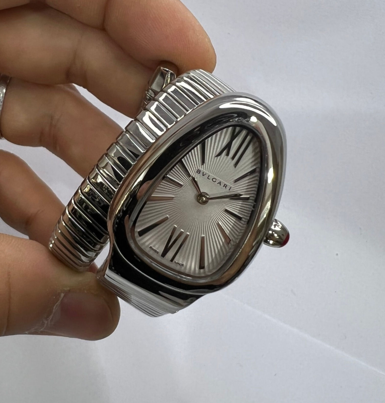 Bvlgari Serpenti Tubogas 01 Volta 35mm Aço Mostrador Branco