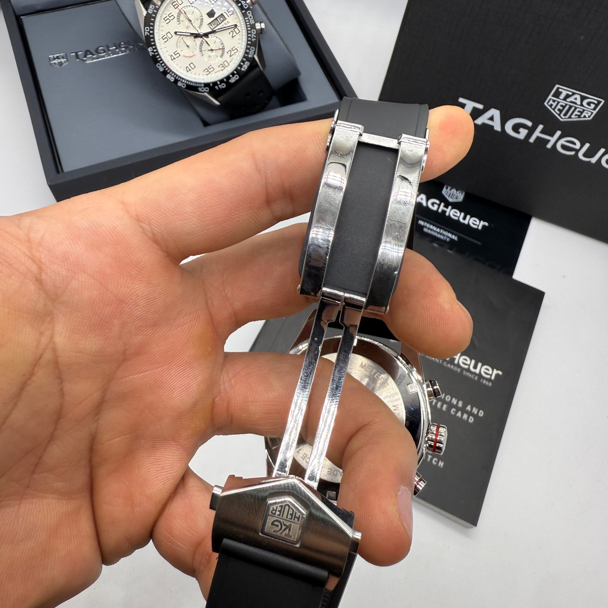 TAG Heuer Carrera, Chronograph Eletrônico, 44 mm, Aço - Puls. Borracha