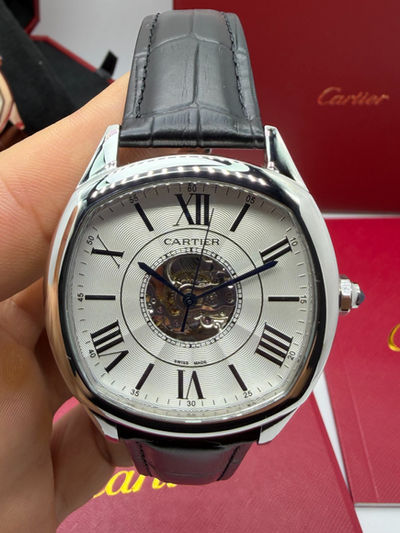 Cartier Drive 41mm Turbilhão Central Aço - Mostrador Branco - Pulseira Couro