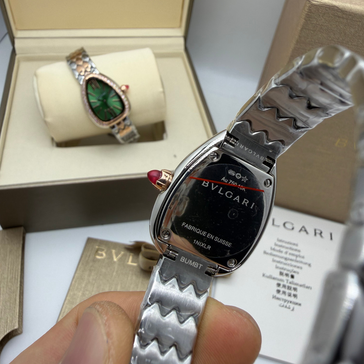 Bvlgari SERPENTI SEDUTTORI 33mm Aço/Rosè - Mostrador Verde Bezel Cravejado